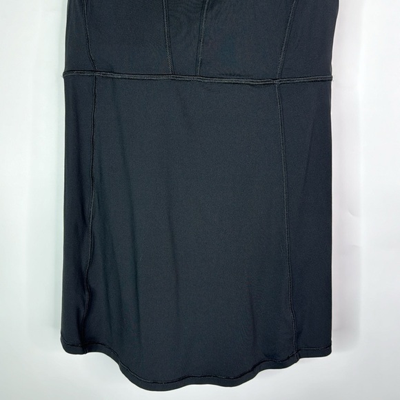 Lululemon Beat The Heat Black Built In Bra Work Out Tank Top Size 8 - Picture 3 of 7